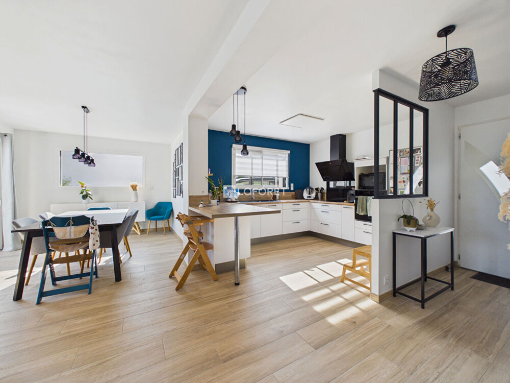 Vente Maison Maison BRIEC 5 Pièces 120 m² Briec