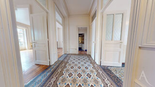  Appartement à vendre 5 pièces 117 m²