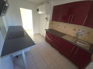  Appartement à louer 4 pièces 70 m²