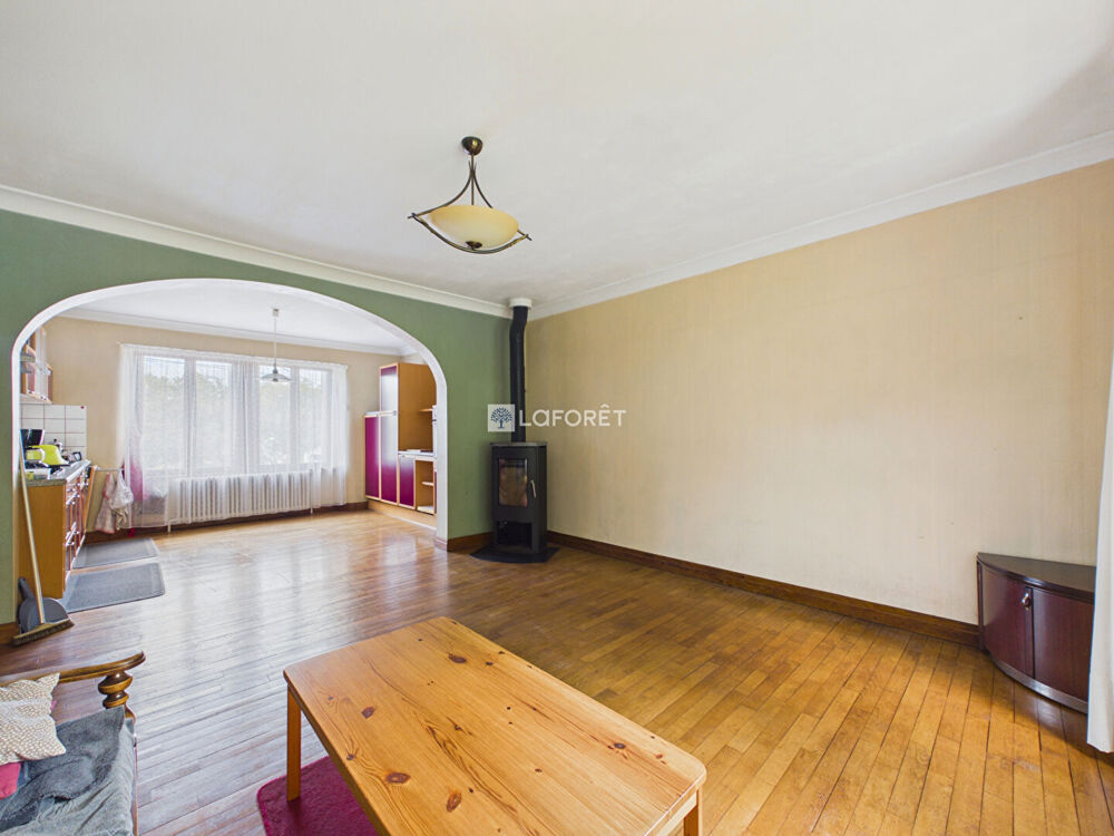 Vente Maison Maison Chateaulin 7 pièce(s) 110 m2 Chateaulin