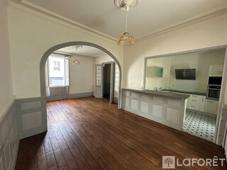  Maison à louer 6 pièces 126 m²