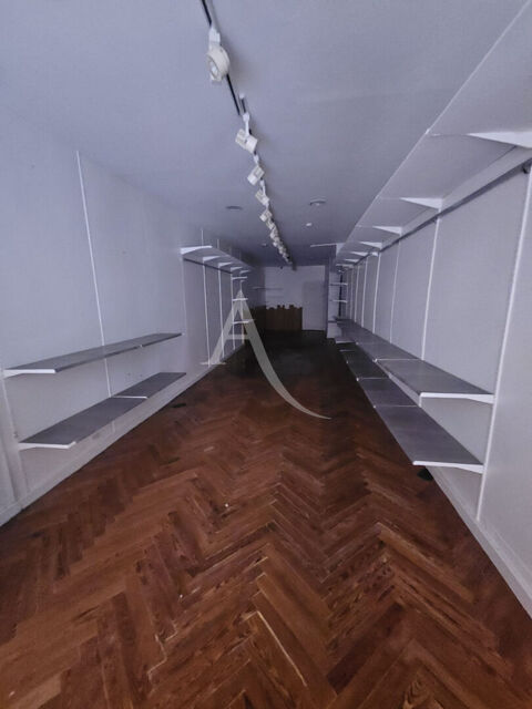 Local commercial Grasse 60 m2 630 06130 Grasse