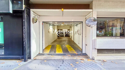  Parking / Garage � louer 