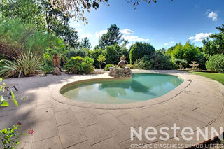 Vente Maison A VENDRE !Maison Lorgues 192 m2 + piscine + garage + 4000m2 Lorgues