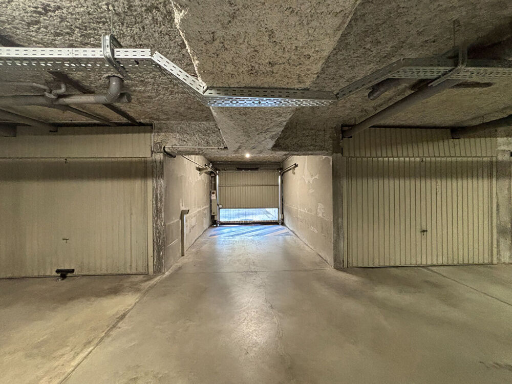 Vente Parking/Garage Garage fermé en sous-sol - Lyon 8 Grange Blanche Lyon 8