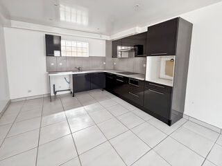  Maison à louer 4 pièces 76 m²