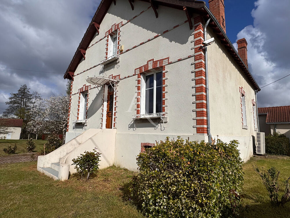 Maison 7 pièces 133 m² · à Vierzon · 133 m² · 192 000 €