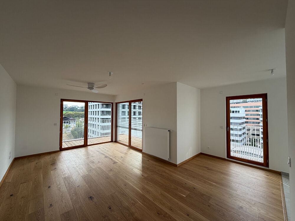 Vente Appartement Appartrement T3 avec Terrasse -Lyon Confluence Lyon 2