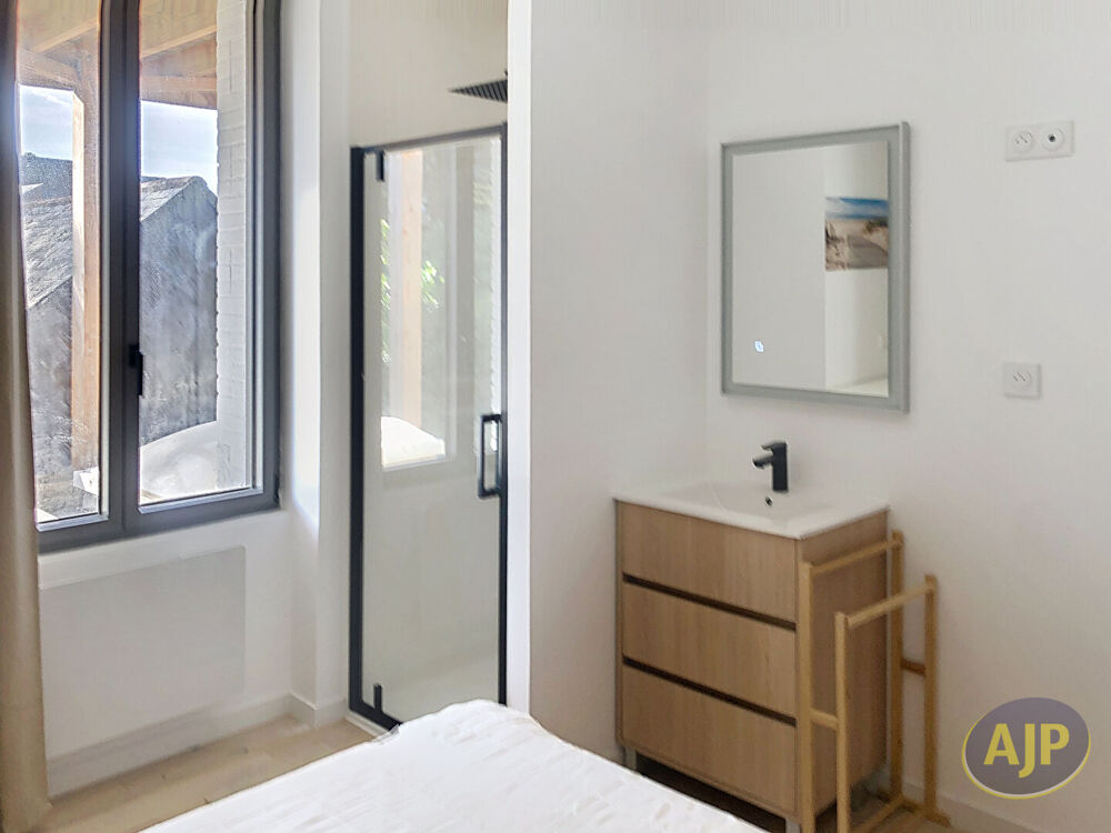 Location Appartement Chambre meublée avec salle d'eau privative 12.31m2 Saint nazaire