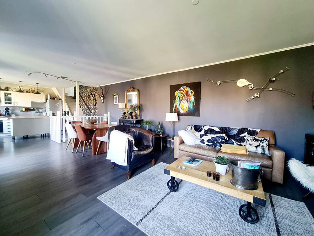 Magnifique triplex à Chaumont avec balcon de 20 m²