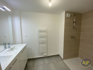  Appartement � louer 3 pi�ces 68 m�