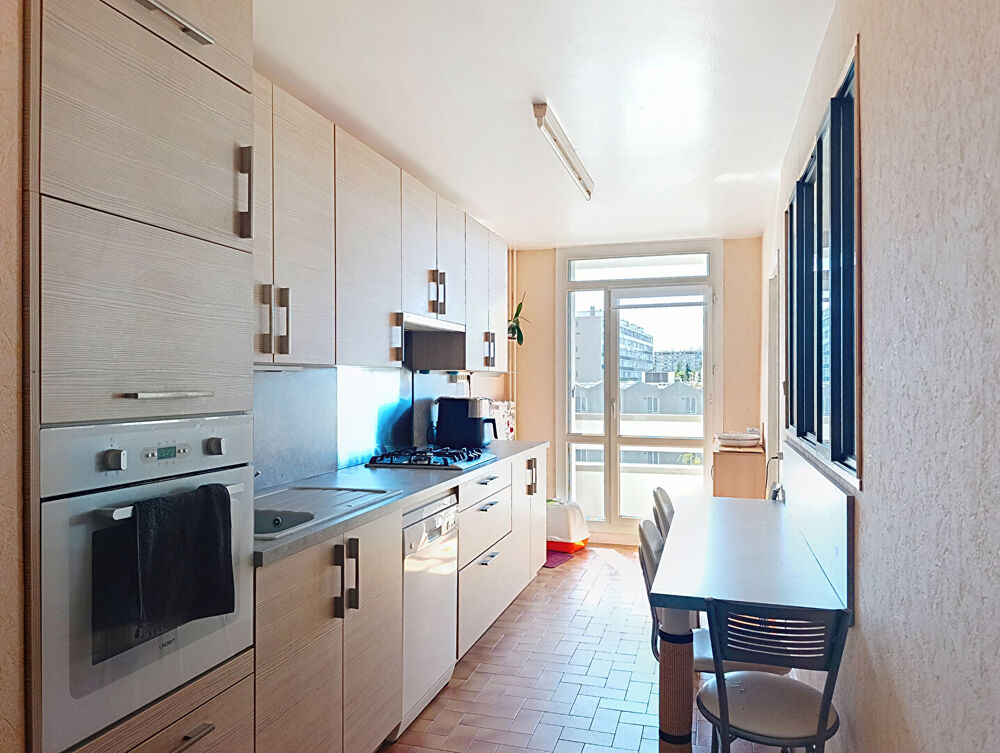 Vente Appartement EXCLUSIVITÉ - SAINT-ÉTIENNE LA MÉTARE - PARC DE L'EUROPE| T5 88,34 m² | 3 CHAMBRES + 4EME POSSIBLE | 3 BALCONS | PARKING PRIVATI Saint etienne