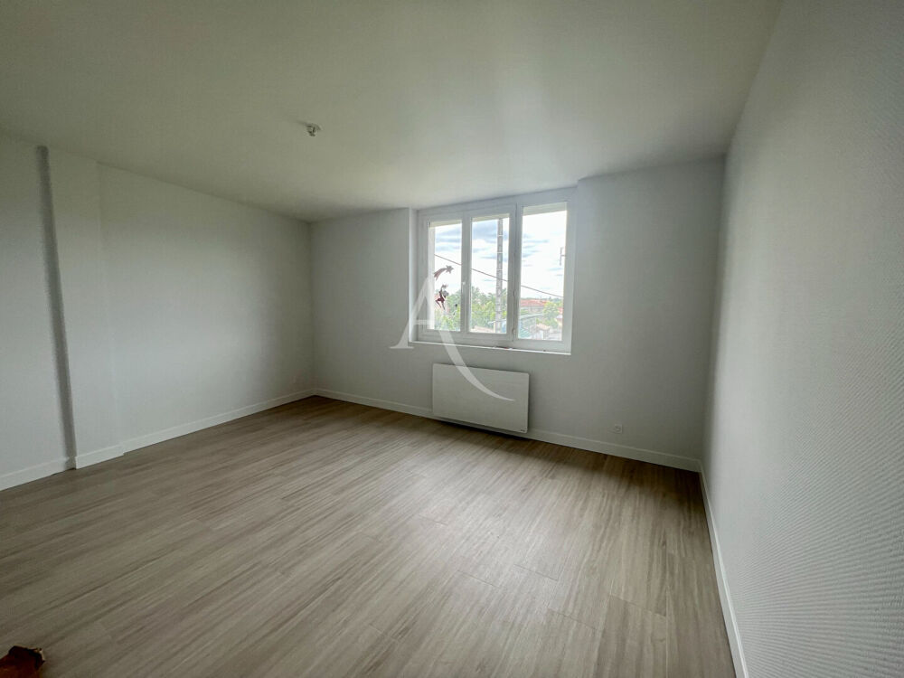 Appartement Carmaux 3 pièce(s) 60 m2