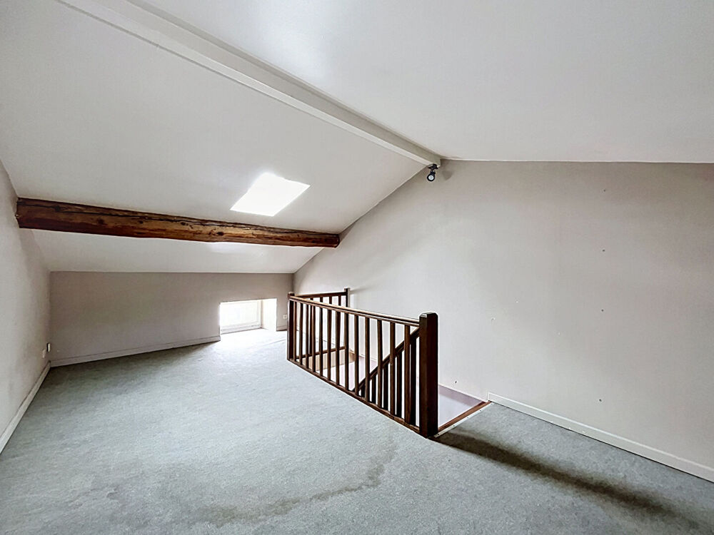 Location Appartement APPARTEMENT CHAUMONT - 3 pièce(s) - 53 m2 Chaumont