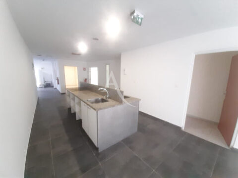 Local commercial Fort De France 7 pi&egrave;ce(s) 197 m2 - votre P&eacute;pite &agrave; SAISIR !!!!! 309000 97232 Fort de france