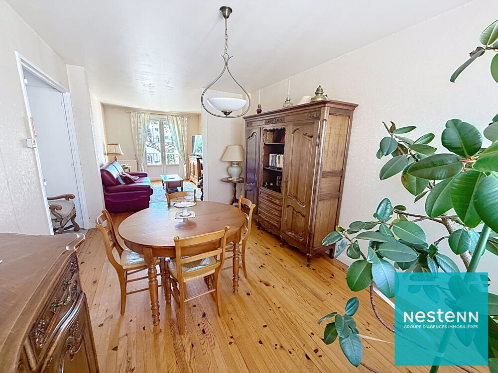Vente Appartement EXCLUSIVITÉ  T4 traversant avec balcon  5e étage avec ascenseur  Secteur Fauriel / Écoles  65,83 m² Saint etienne