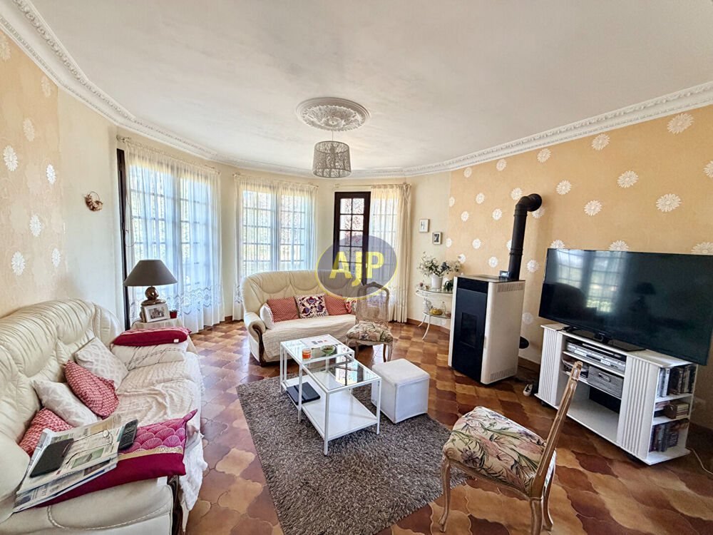 Maison Grand-Fougeray 6 pièces 153 m2 - 2356 m² Terrain