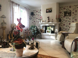  Maison � vendre 8 pi�ces 226 m�