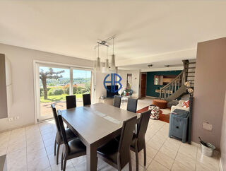  Maison à vendre 7 pièces 174 m²