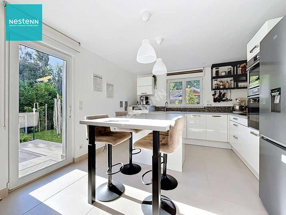 EPAGNY METZ-TESSY _ Maison individuelle 6 pièces de 164,81 m², avec piscine, garage double et spacieux jardin, à vendre