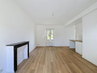  Appartement à louer 1 pièce 25 m²