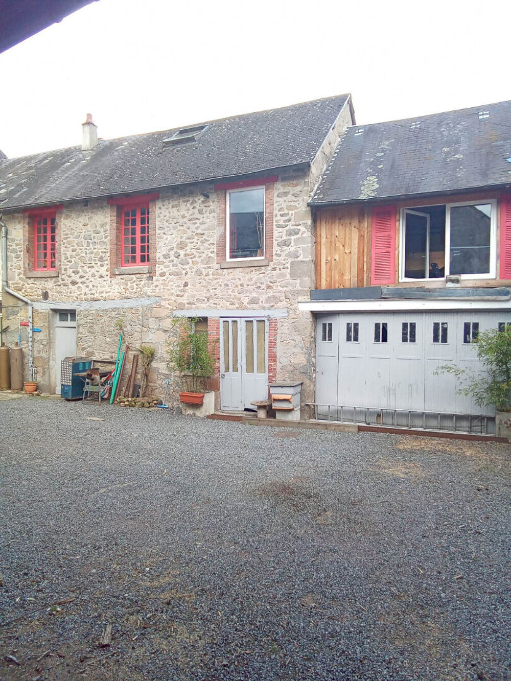 CREUSE- Pres La Souterraine- Grande Maison Avec Appartement