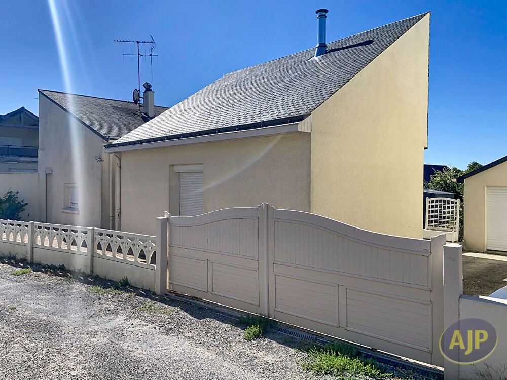Carquefou Centre ville maison de plain pied.