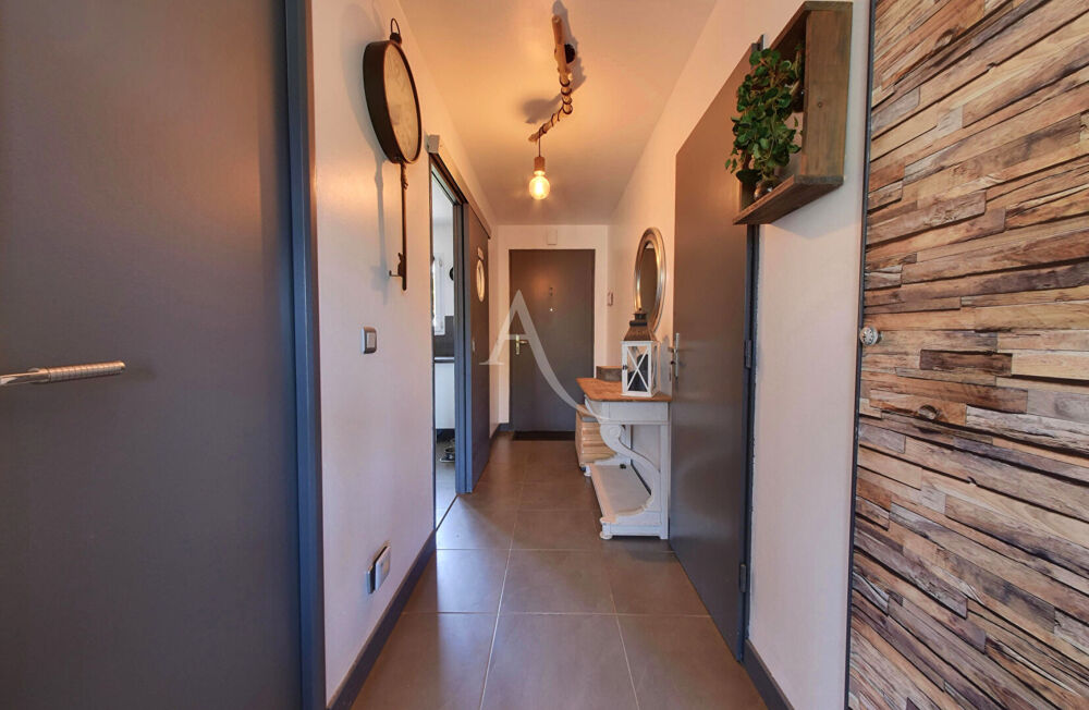 Maison 5 pièces - 82 m2 Chevry-Cossigny 77173