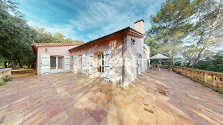  Maison  vendre 8 pices 240 m