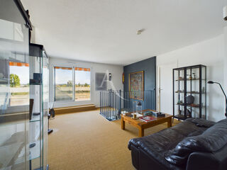  Appartement  vendre 8 pices 196 m