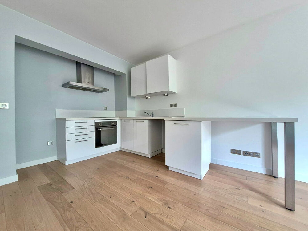 Appartement – Lille, Vauban-Esquermes - Plus