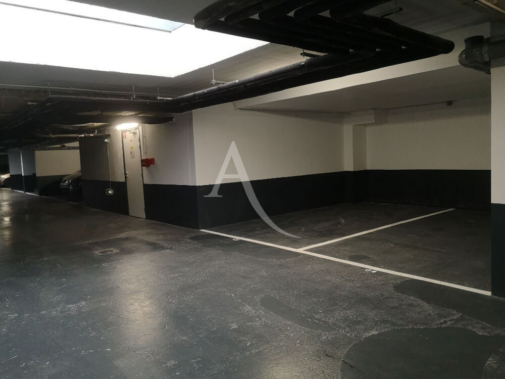 Location Parking/Garage PARKING A LOUER Chelles