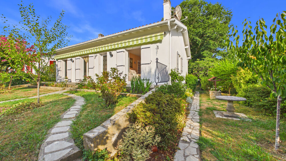 Cambo-les-Bains - Maison 3 chambres avec sous-sol complet