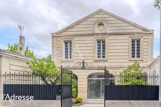  Maison  vendre 7 pices 240 m
