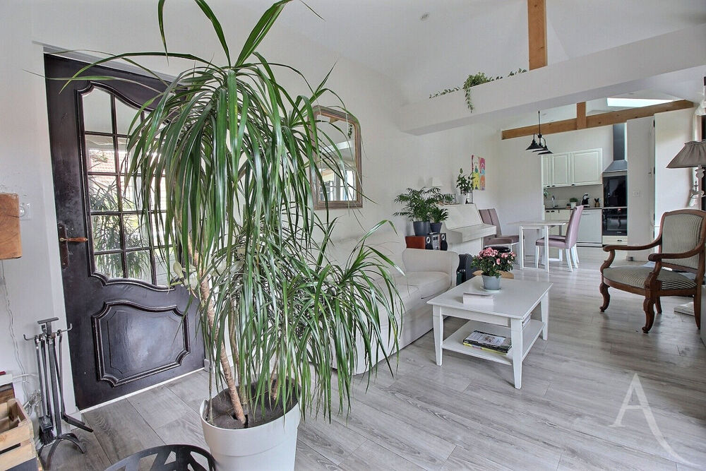 COUP DE COEUR ASSURÉ MAISON DE PLAIN-PIED RÉNOVÉE AVEC JARDIN