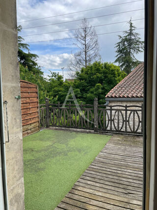  Appartement à louer 1 pièce 32 m²