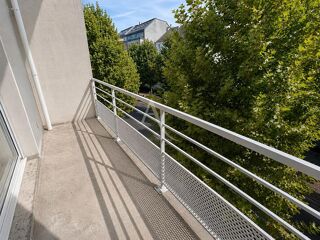  Appartement à louer 2 pièces 57 m²