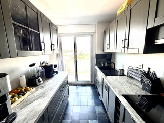  Appartement à vendre 5 pièces 108 m²