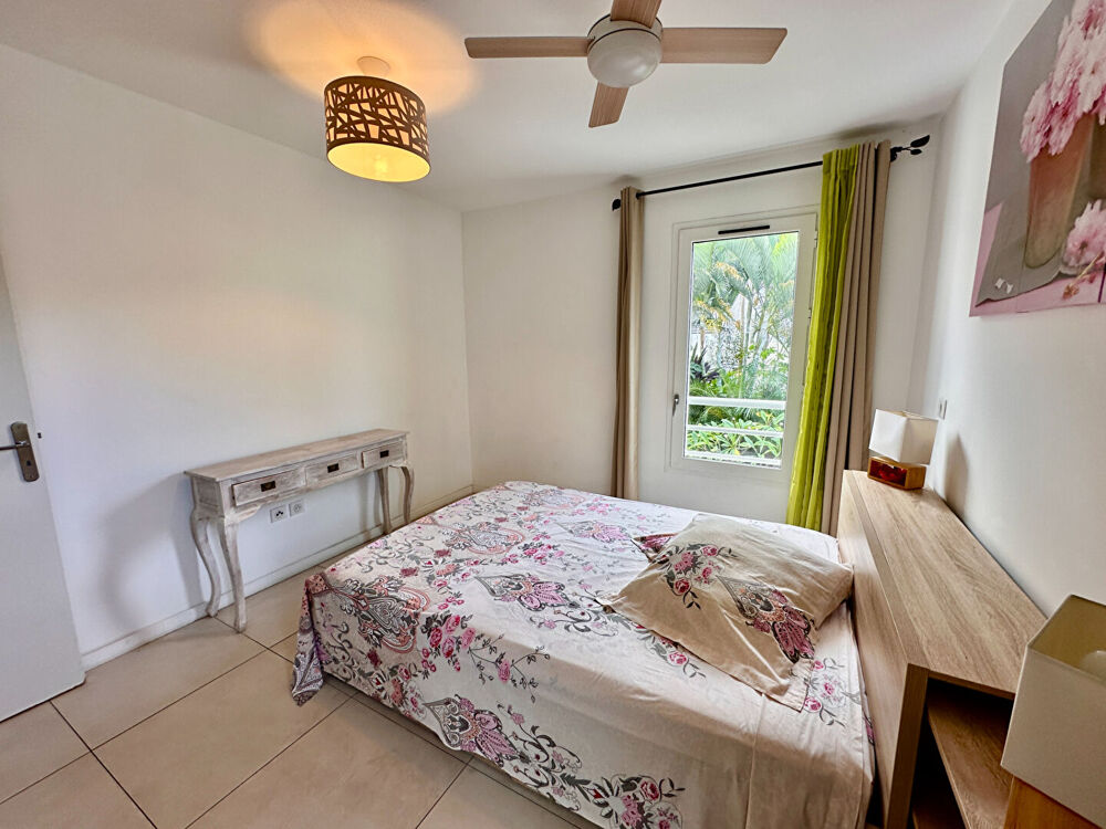 Vente Appartement COEUR DE L'HERMITAGE : GRAND T2 MEUBLÉ  + PARKING SOUS-SOL Saint gilles les bains
