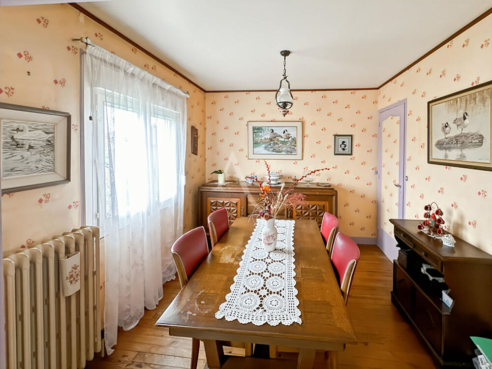 Vente Maison ETREPAGNY HYPER ENTRE VILLE SOUS SOL 3 chambres Etrepagny