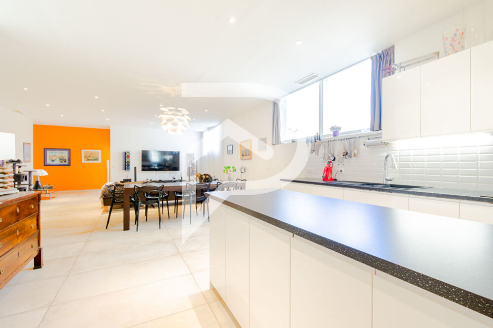 Appartement Marseille 5 pièce(s) 166 m2