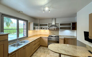  Maison à vendre 6 pièces 220 m²