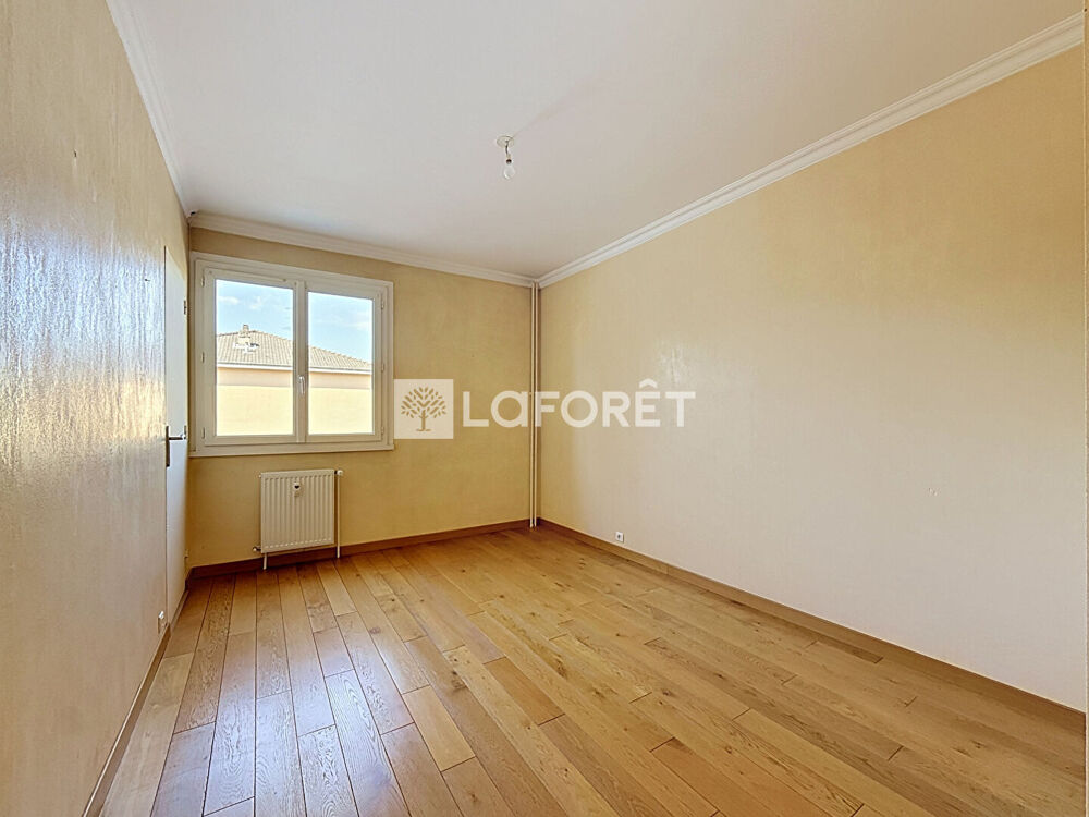 Location Appartement À LOUER ? Spacieux appartement T5 de 105.29 m² à Bourg-en-Bresse L'Ermitage de Brou Bourg en bresse