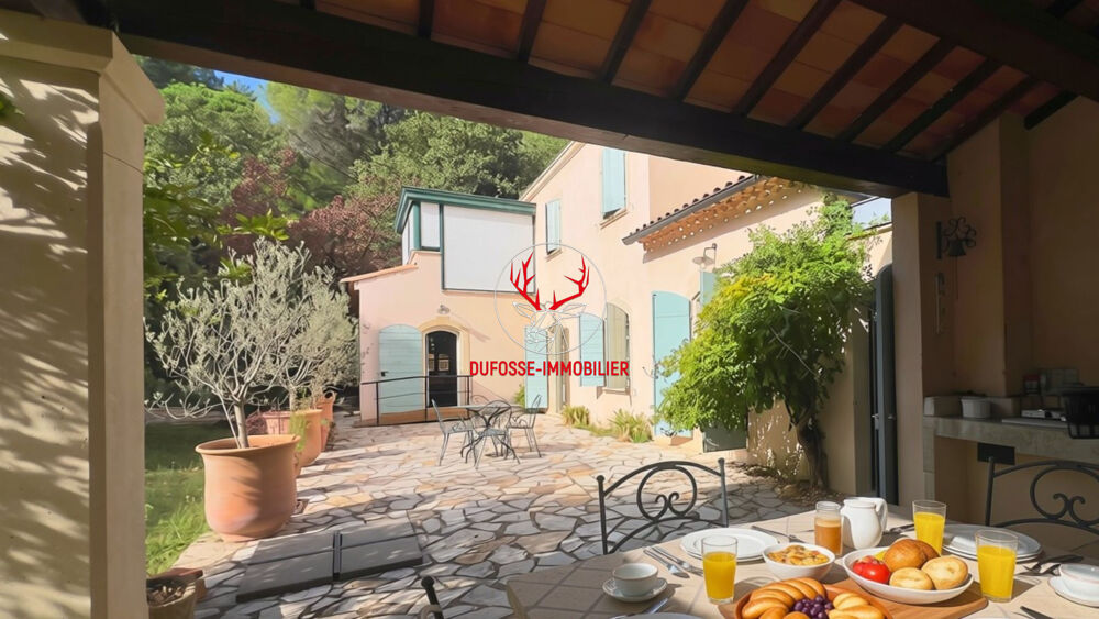 Vente Maison Villa au charme provençal avec piscine et Bois privé Bagnols sur ceze