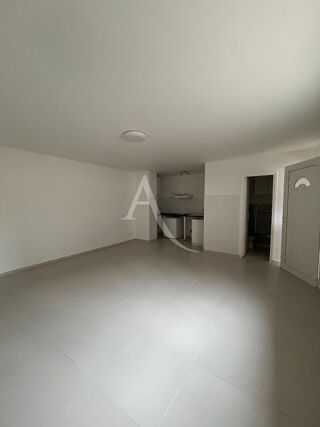  Appartement � louer 1 pi�ce 32 m�