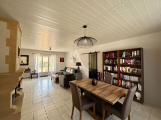  Maison  vendre 5 pices 99 m