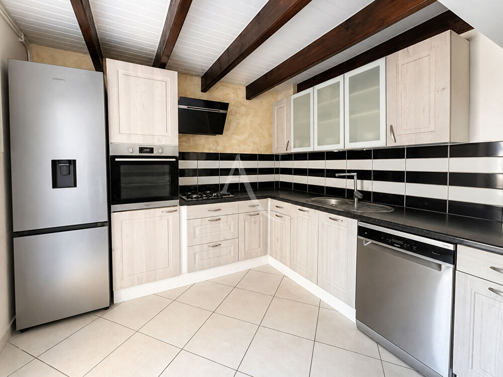 Vente Maison Maison 5 pièces 3 chambres 100m2, grand terrain Coueron