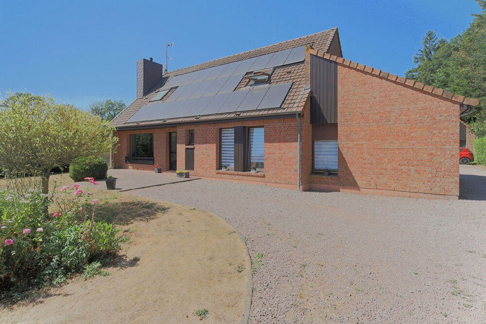 Maison 7 pièces 155 m² · à Laires · 155 m² · 285 000 €