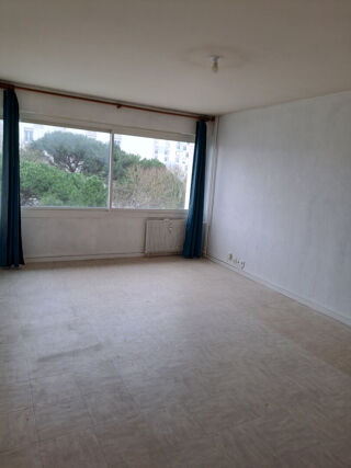  Appartement � louer 4 pi�ces 83 m�