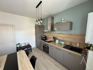  Appartement à louer 3 pièces 51 m²